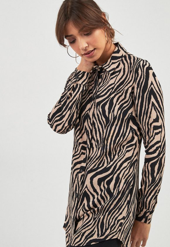 Camasa cu banda lata in partea de jos si animal print-camasi-NEXT
